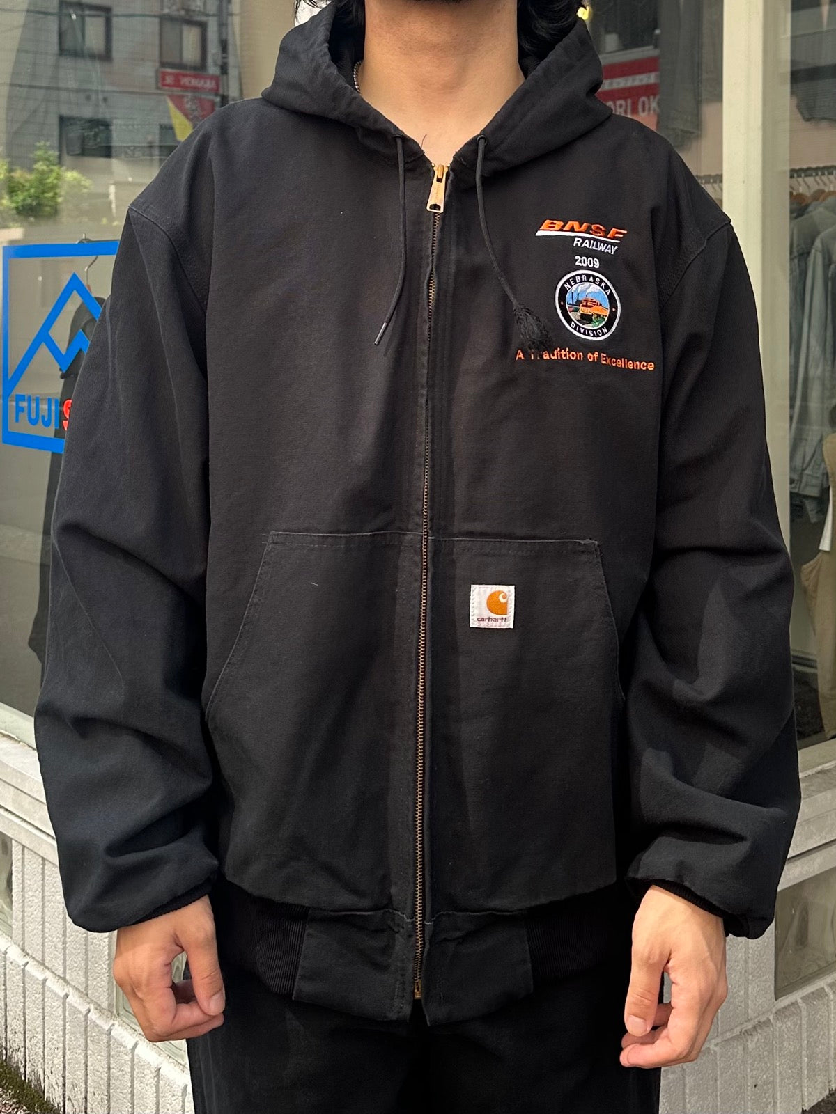 00's CARHARTT「J131-BLK」USA製 アクティブジャケット – FUJI STORE
