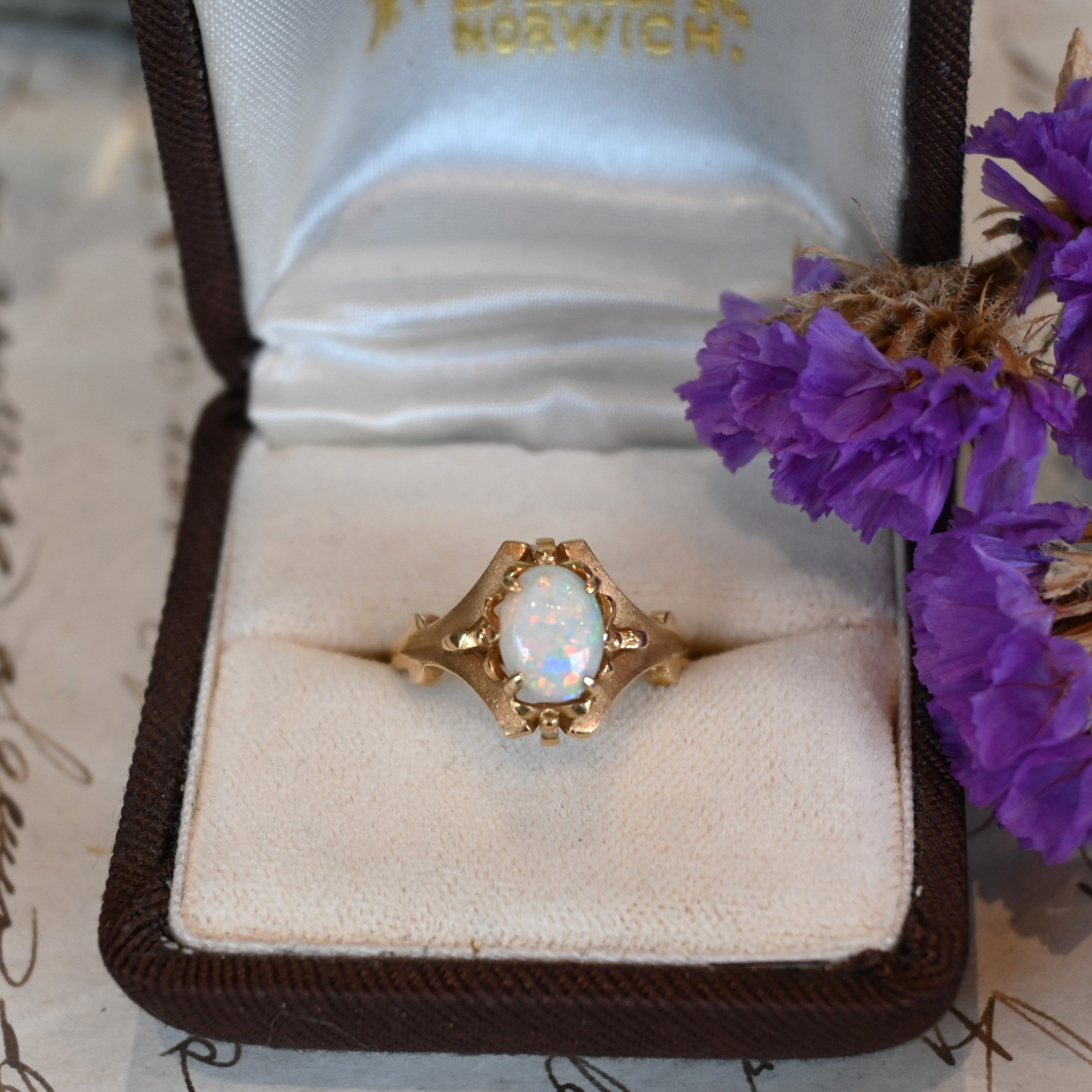 クラシカルなオパールデザインリング | 芦屋Antico