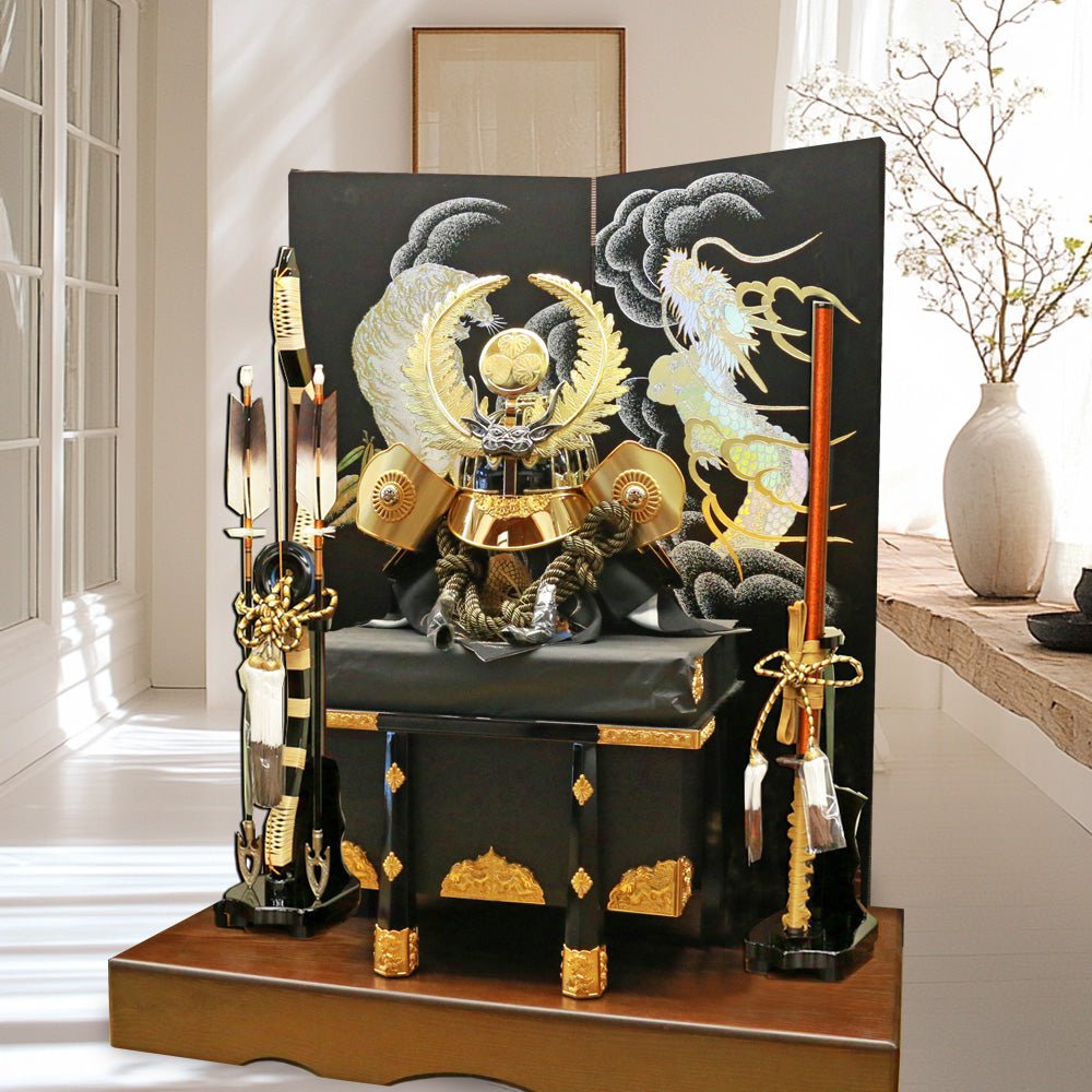 85cm Wide | Worn Helmet of General Tokugawa Ieyasu, Rao | Trendy