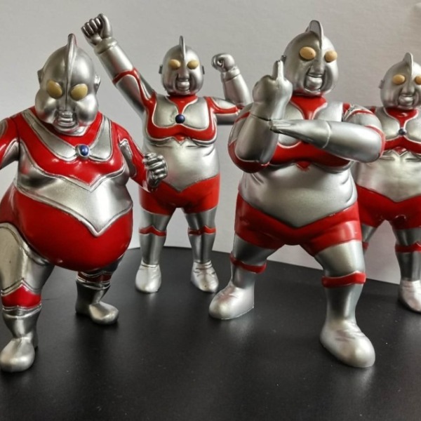 やまなや 怪獣郷シリーズ ウルトラマンレオより シルバーブルーメ