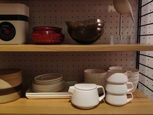 機内食器！ノリタケ「マークニューソン・コレクション」 - METROCS Tokyo