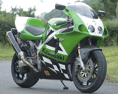 KAWASAKI//ZX-7R--