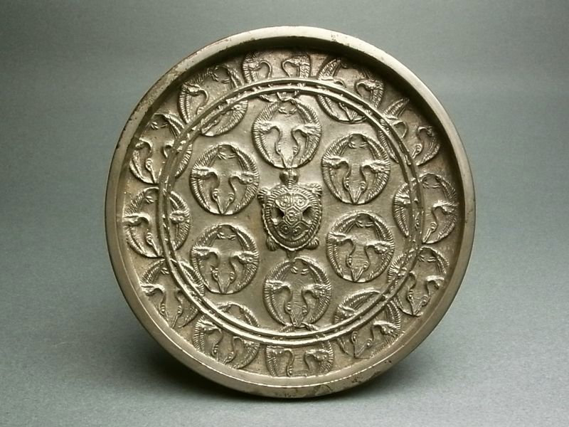 長谷雄堂 - 白銅双鶴丸文鏡 | 古美術品専門サイト fufufufu.com