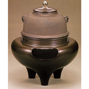 南鐐撮霞真形釜添 唐銅朝鮮風炉【販売】-茶道具は京都しみず孔昌堂