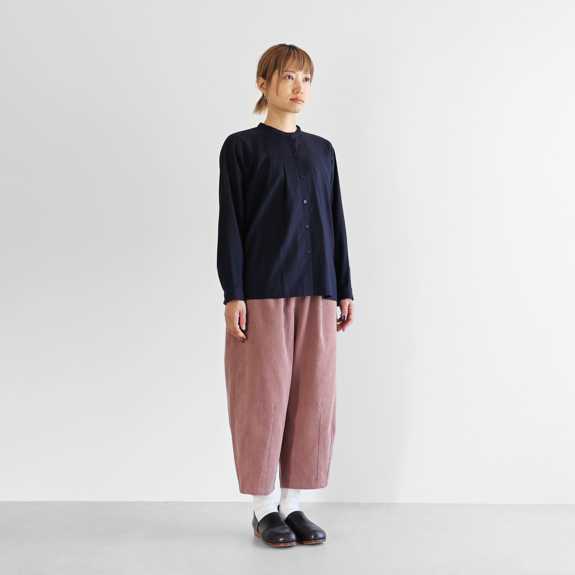 シャトルコーデュロイバルーンパンツ 506をリリースしました／ – HUIS