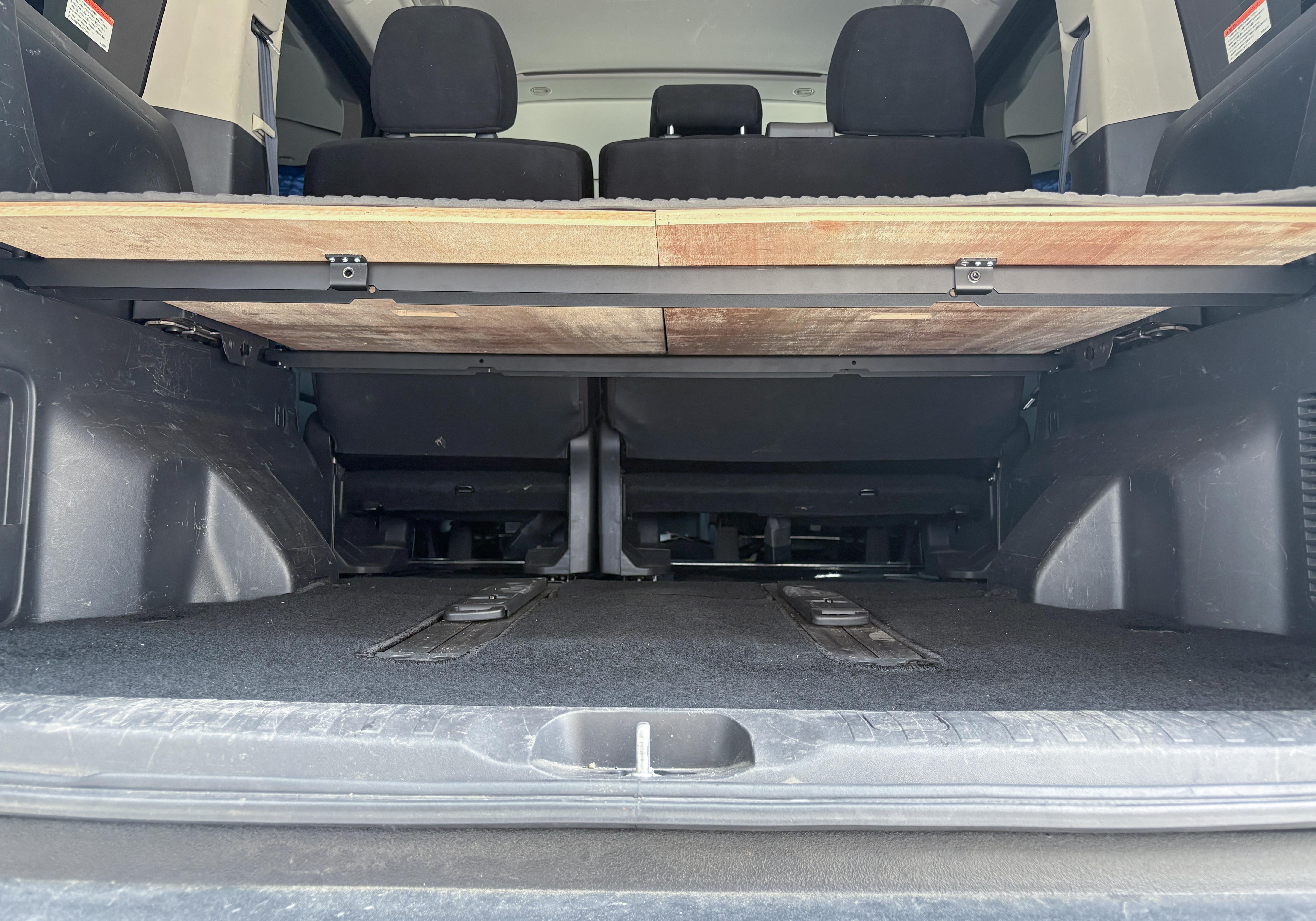 デリカD5荷室棚用DIYキット – 37CAMP