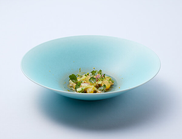 オリッジ 23.5cmスクエアフラットプレート(青) | ノリタケ食器公式