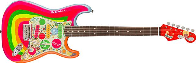 サイケデリックペイントが施されたジョージ・ハリスンのストラト