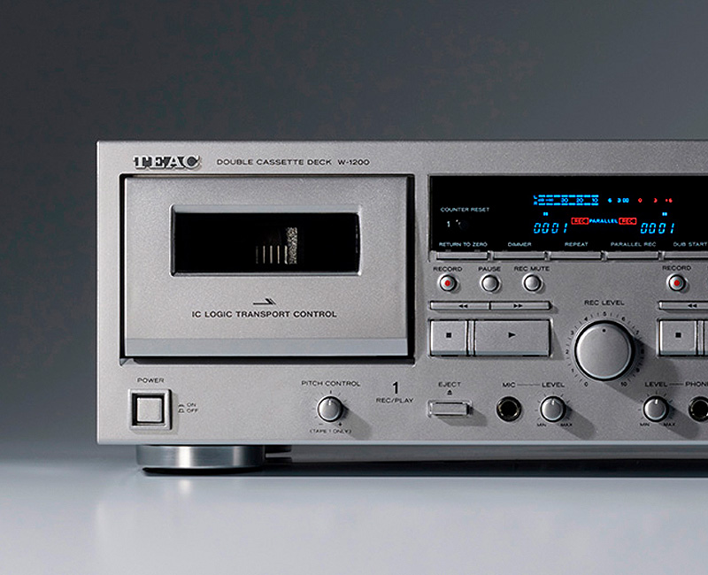 フルサイズコンポ | TEAC - プレミアムオーディオ