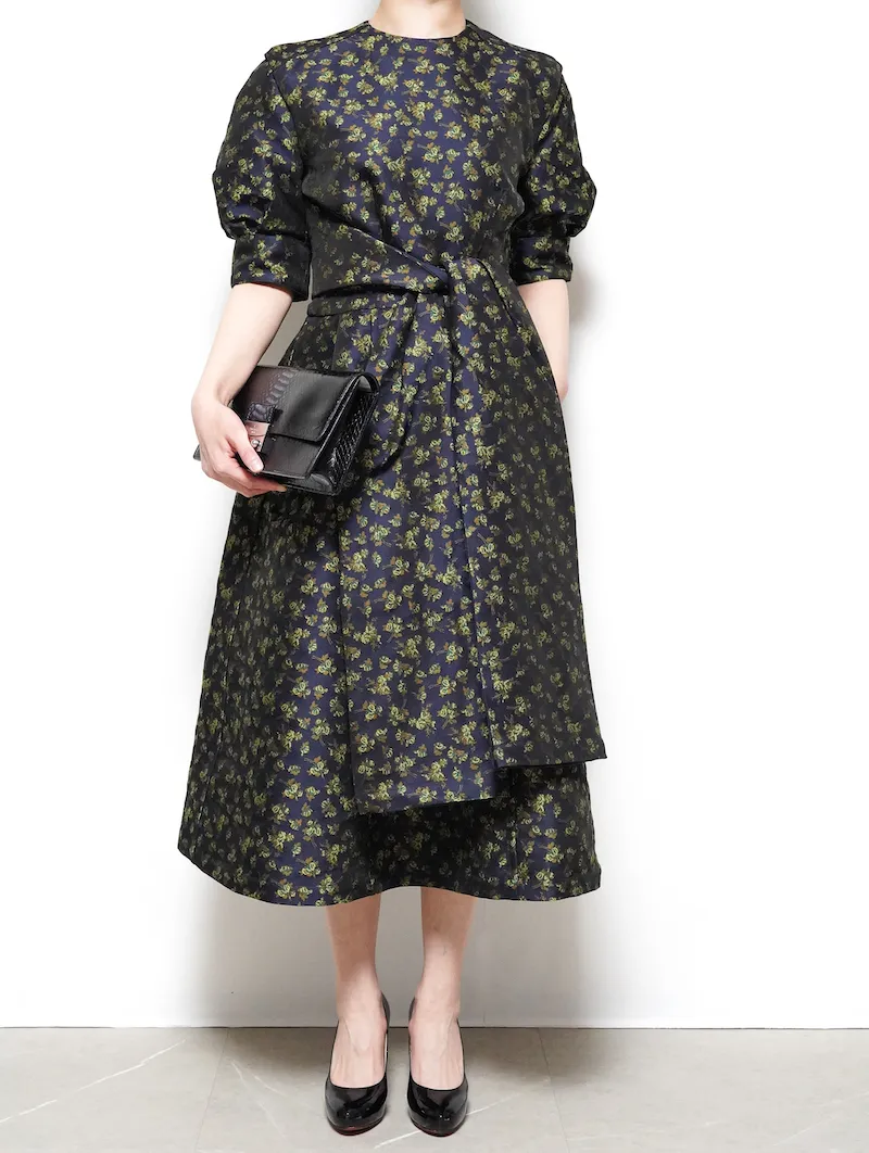 TOGA PULLA（トーガ プルラ） フラワージャガードドレス（ネイビー