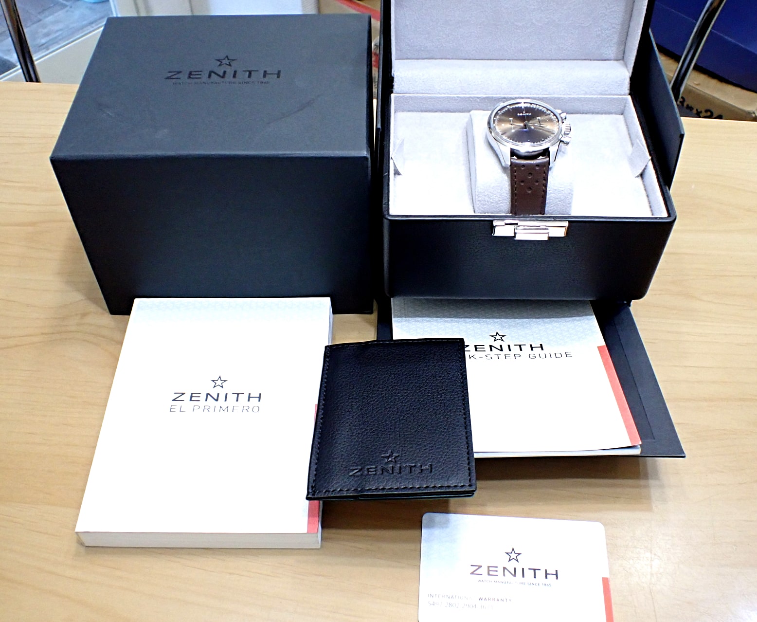 中古品AA【ZENITH】ゼニス クロノマスター ヘリテージ 146 Ref.03.2150