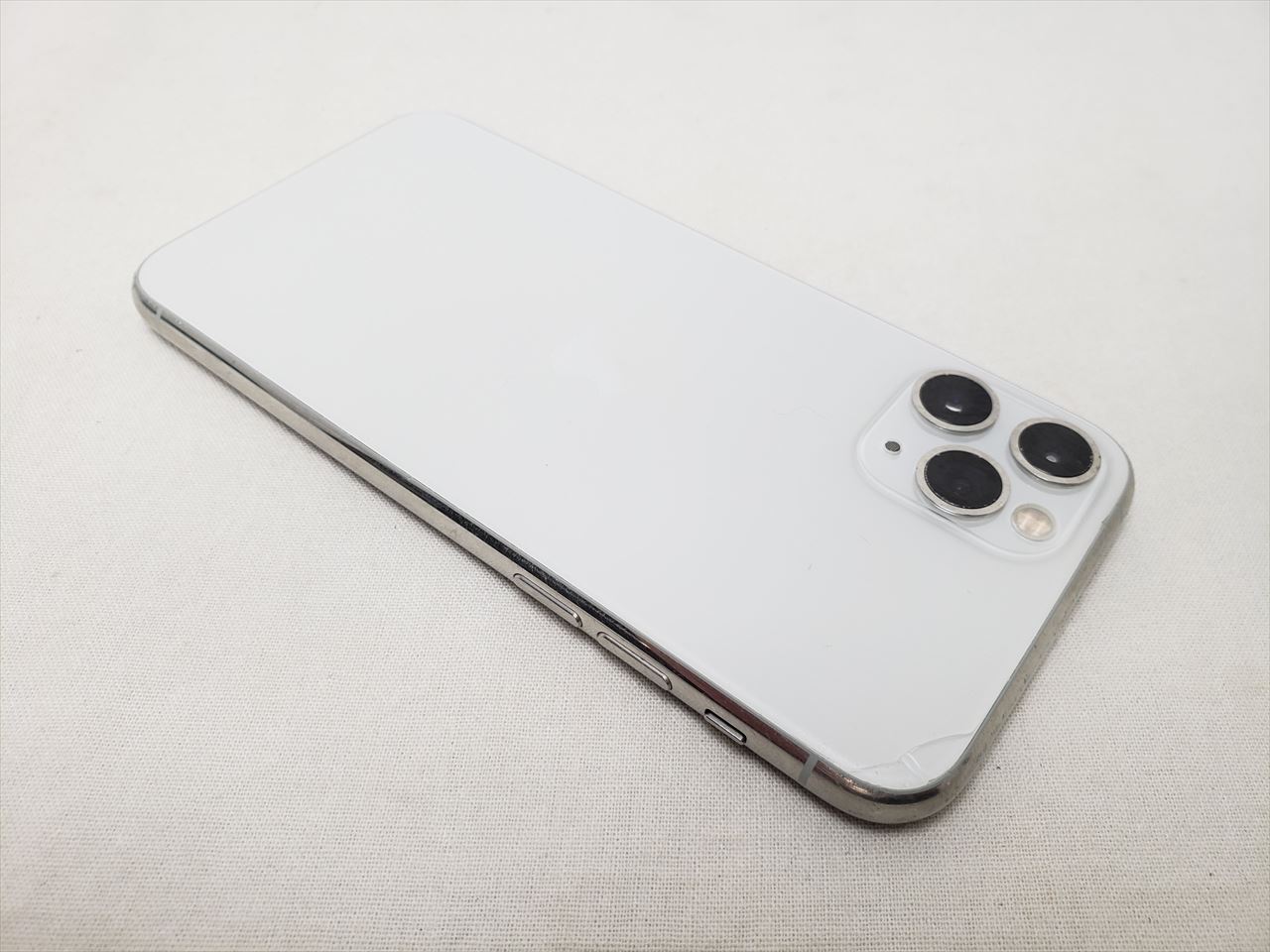 楽天市場】iphone11pro 256gb シルバーの通販