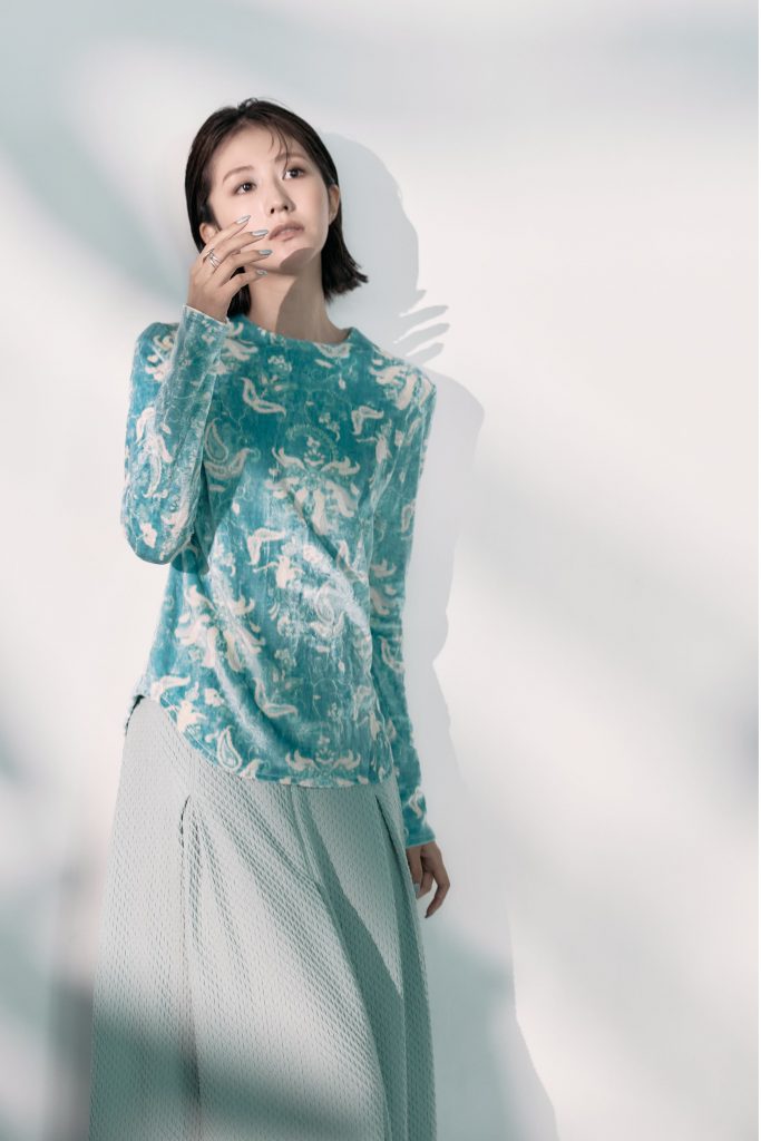 Mame Kurogouchi × STUDIOUS コラボレーションアイテムが発売 | TOKYO