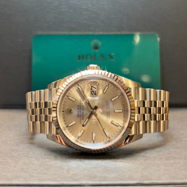 シンプルな美しさ デイトジャスト Ref.126234 | ロレックス専門店