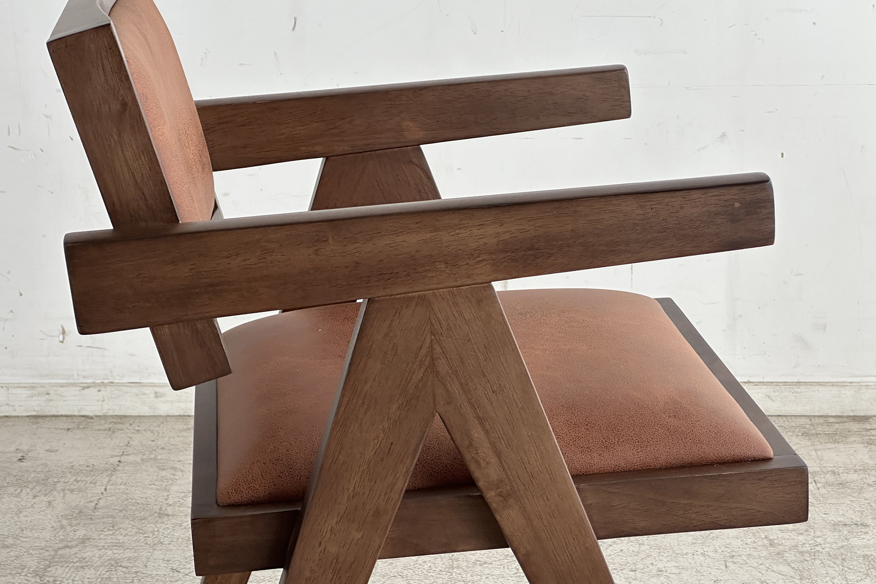 MGN ダイニングチェア BR / BK / GY | (株)東馬-tohma- インテリア