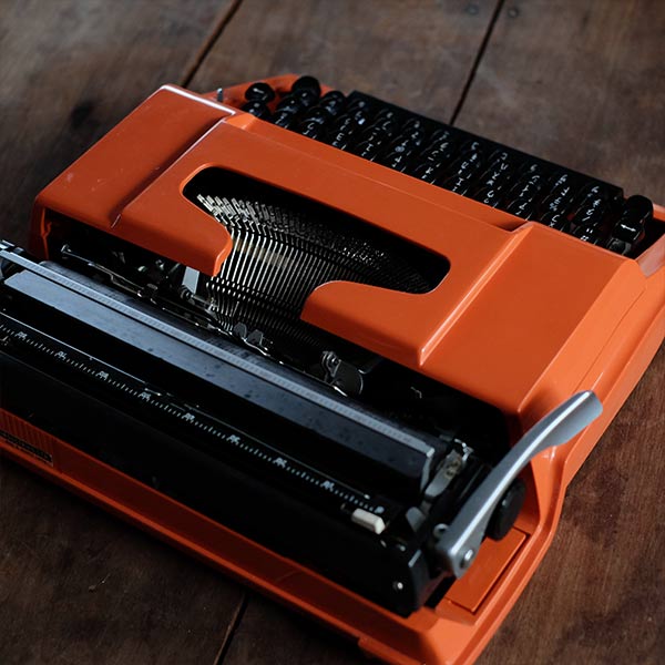 BROTHER Young Elite タイプライター（カタカナ）インクリボン交換済み