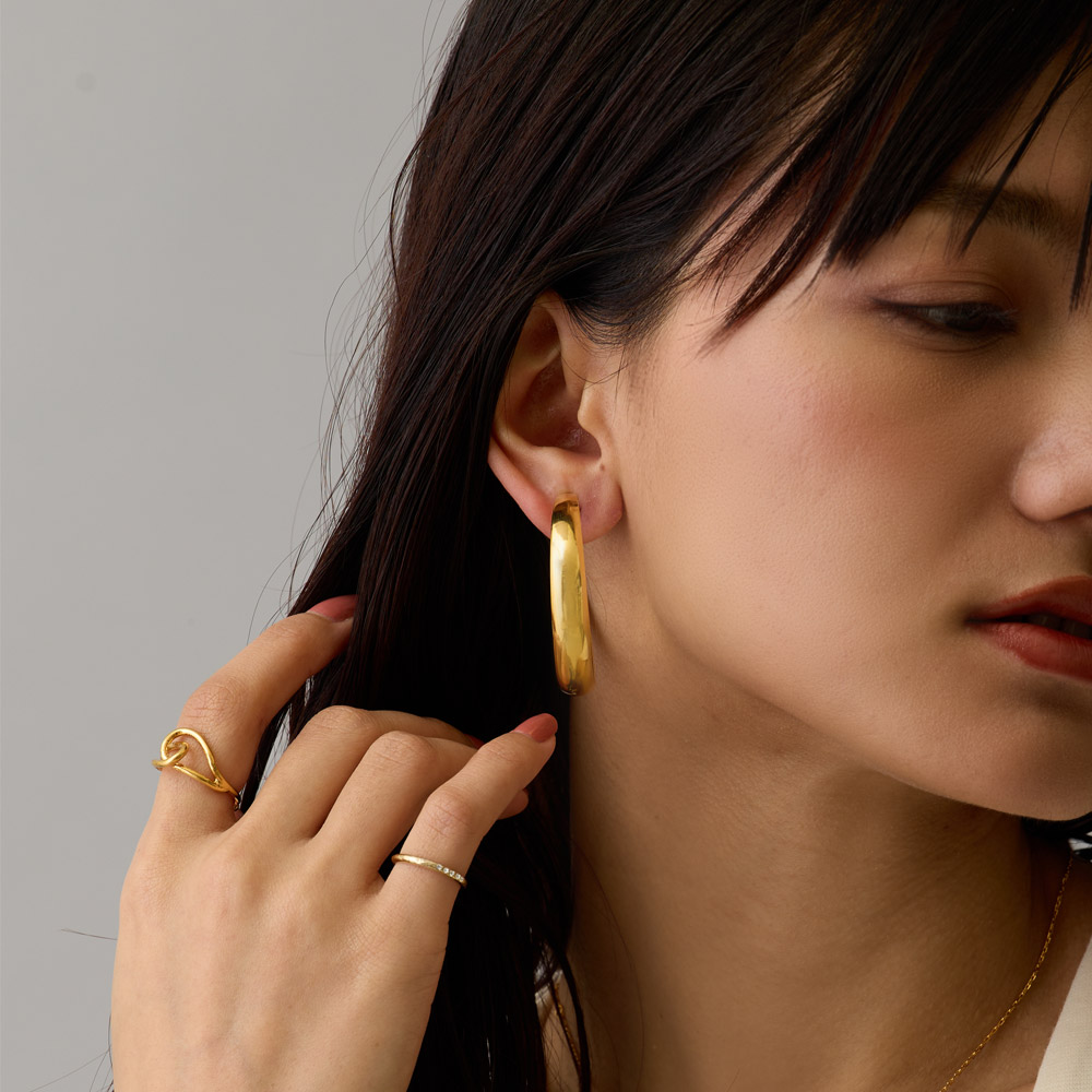 楽天市場】【スーパーセール！】イヤリング ネジバネ式 K18GP 大ぶり