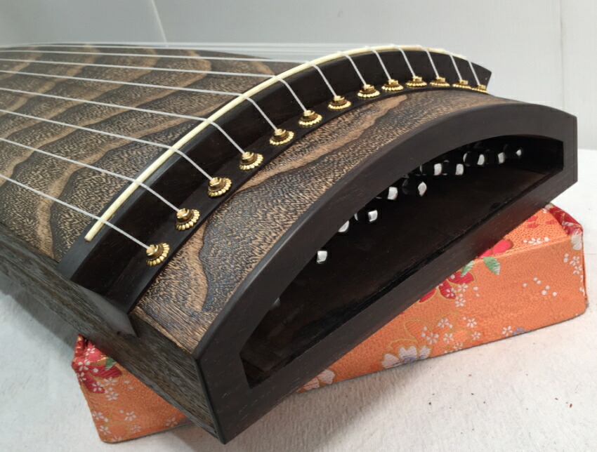 楽天市場】持ち運びに便利な お筝【120cm】120-02「琴柱、爪、ケース