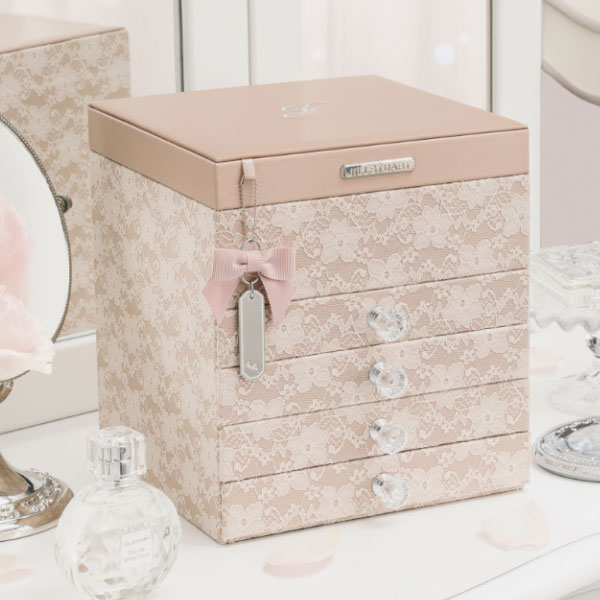 楽天市場】ジルスチュアート クチュール メイクアップボックス Couture