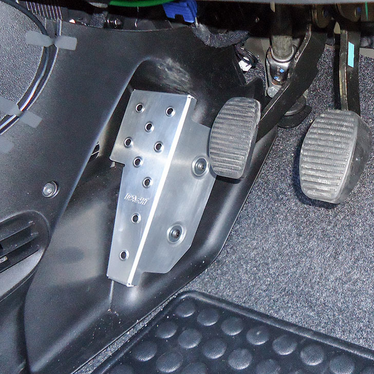 楽天市場】アバルト595, アバルト500, フィアット500（MT 3ペダル