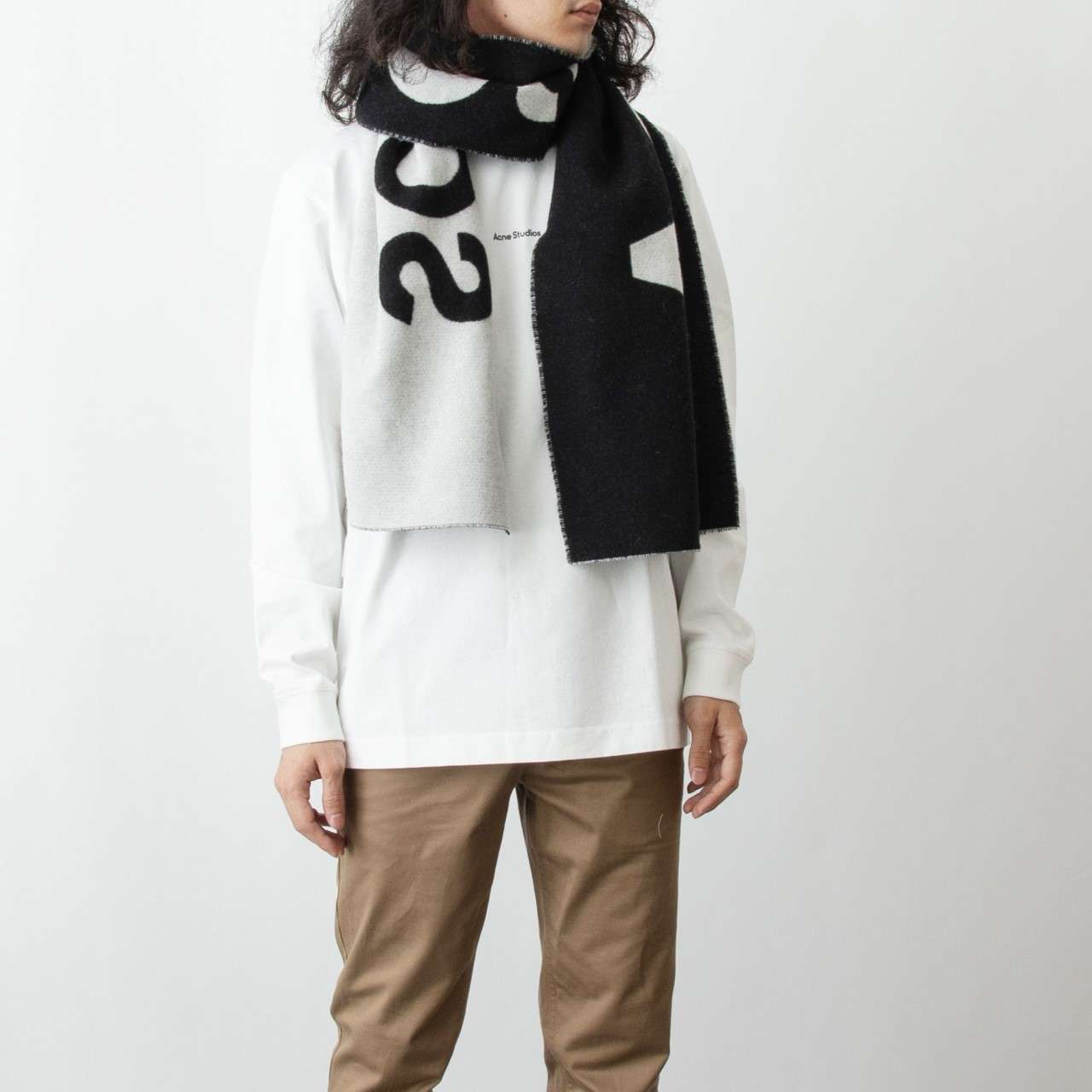 楽天市場】アクネ ストゥディオズ ACNE STUDIOS マフラー LOGO