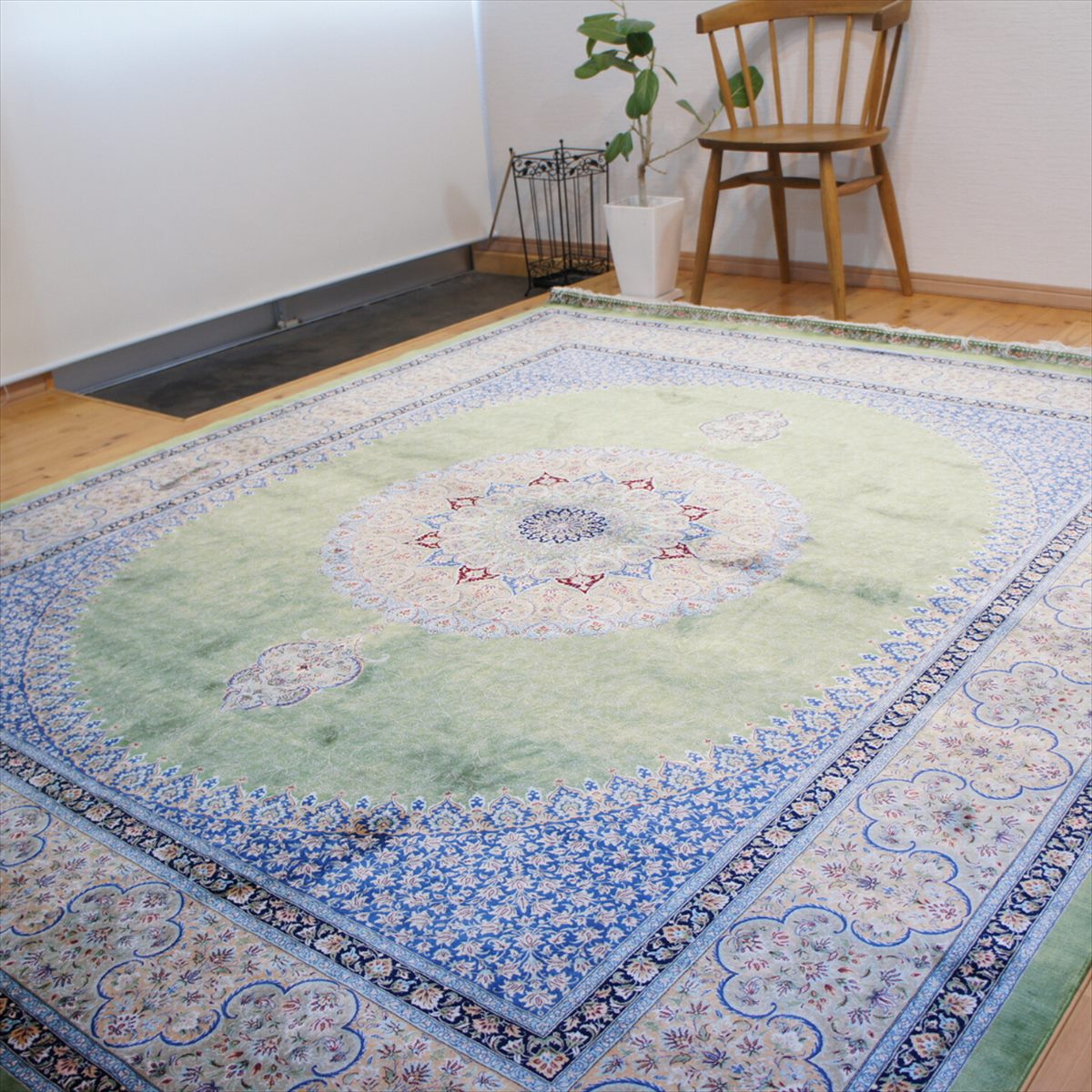 楽天市場】【本場イラン産】 ペルシャ絨毯 ( 機械織り ＆ 手織り仕上げ