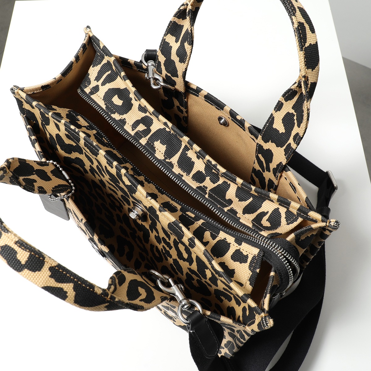 楽天市場】COACH コーチ ハンドバッグ LEOPARD CARGO TOTE レオパード