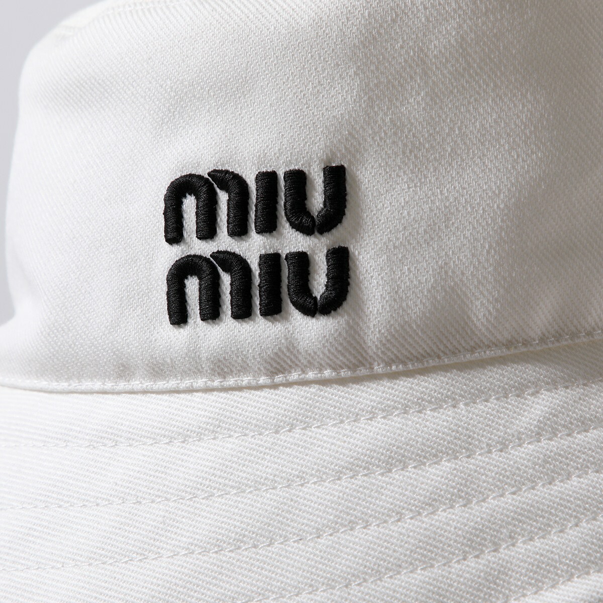 楽天市場】【10％OFFクーポン対象・3/11-1時59分迄】MIUMIU ミュウ