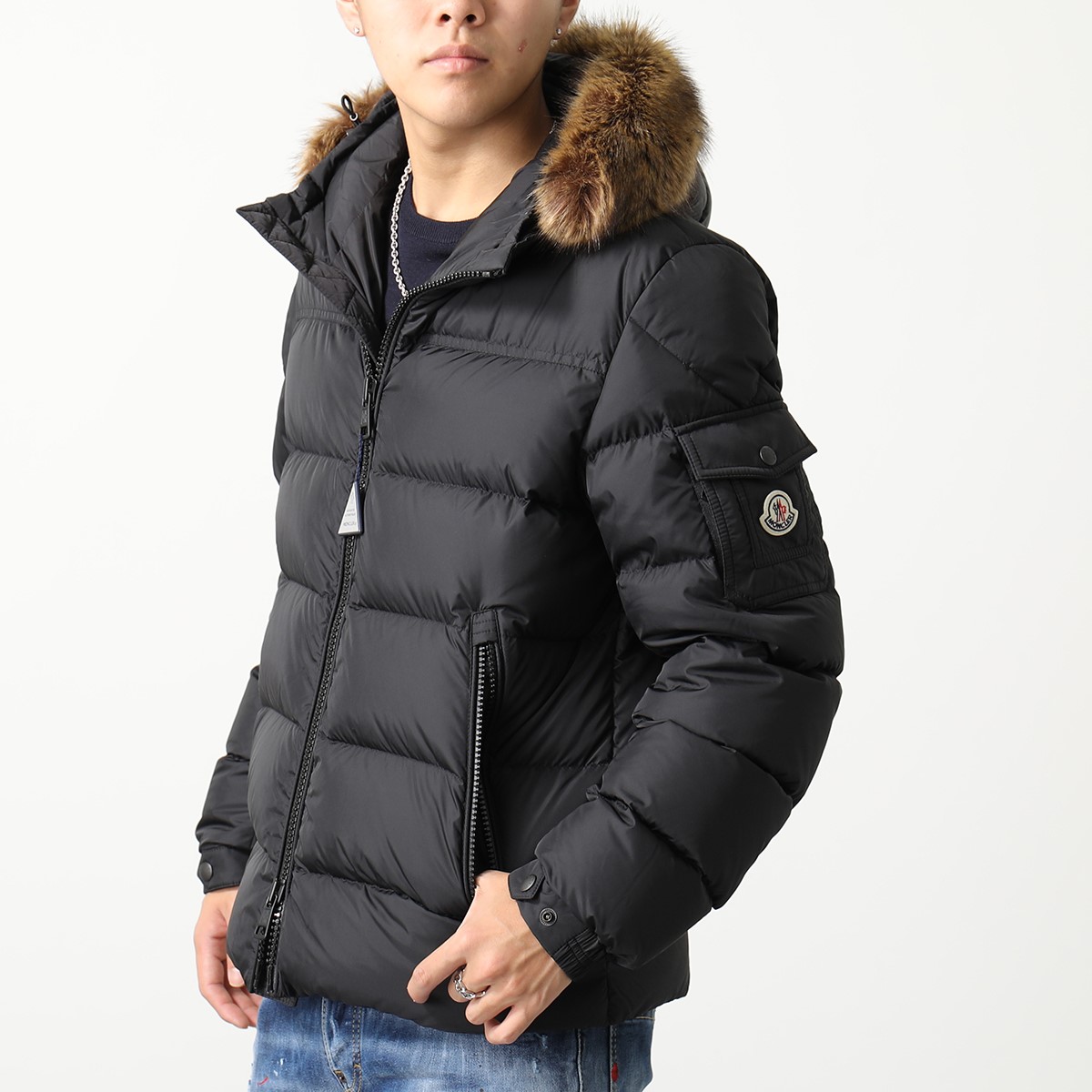 楽天市場】MONCLER モンクレール ダウンジャケット MOREL 1A00183