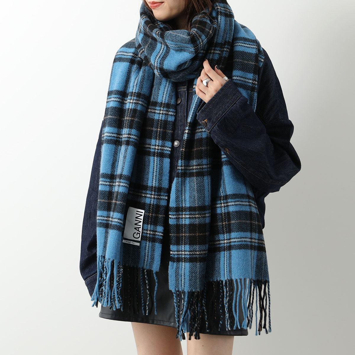 楽天市場】GANNI ガニー マフラー Recycled Wool Fringed Scarf Print