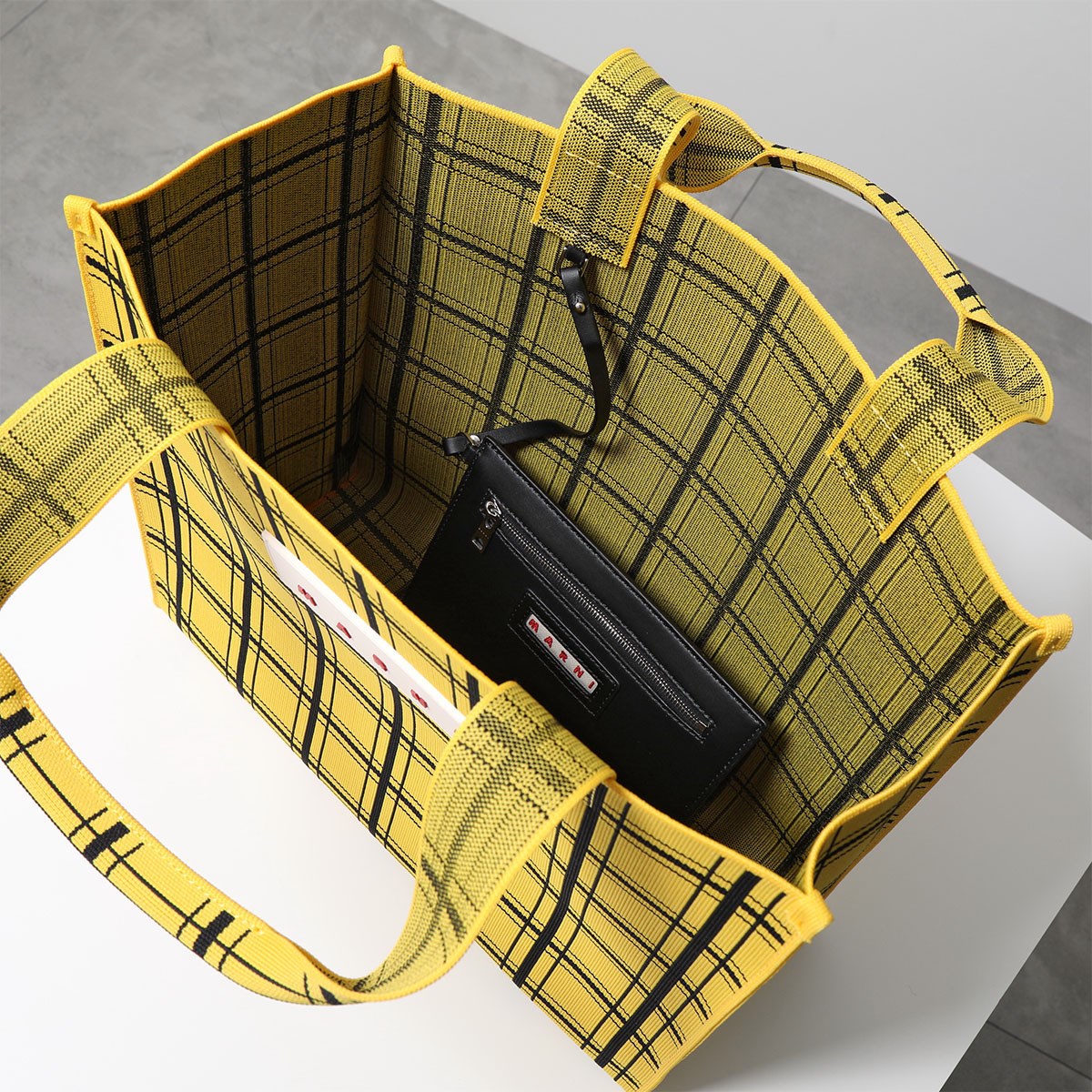 楽天市場】MARNI マルニ トートバッグ SHMP0109A0 P6053 レディース