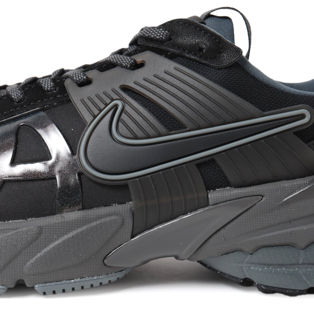 楽天市場】[クーポン＆P2倍！]NIKE ナイキ W V2K RUN ゴアテックス