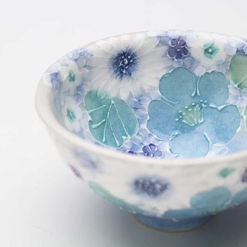 楽天市場】【青彩白花 飯碗】瀬戸焼 和食器 食器 茶碗 手描き 花柄