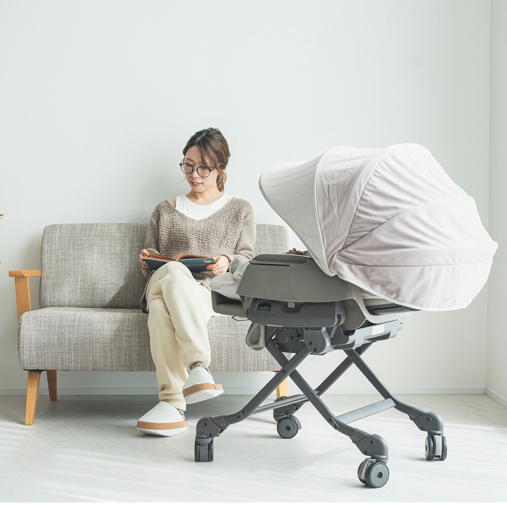 楽天市場】コンビ(Combi) ネムリラ オート スイング ベディ ロング