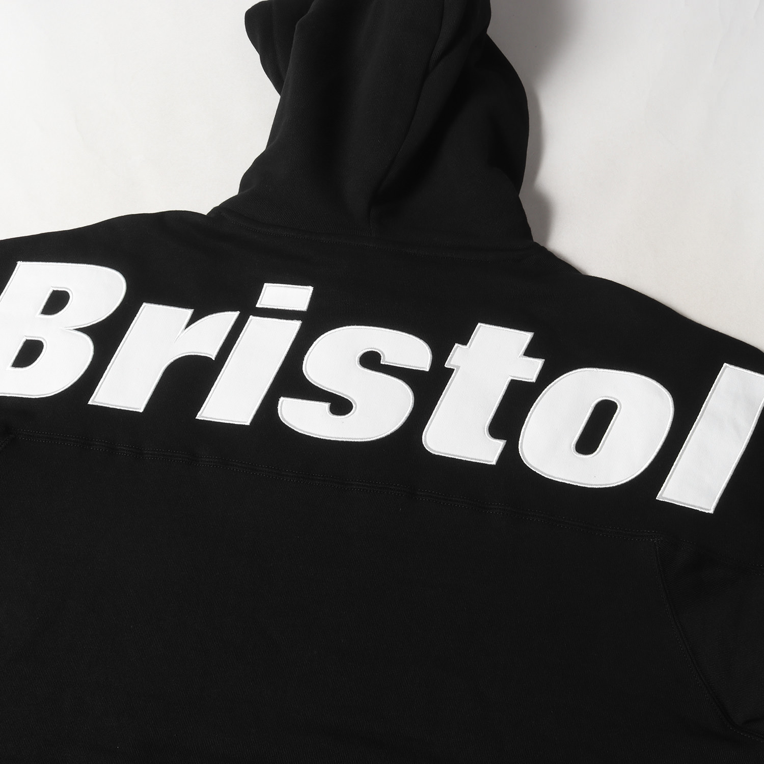 楽天市場】F.C.Real Bristol エフシーレアルブリストル パーカー