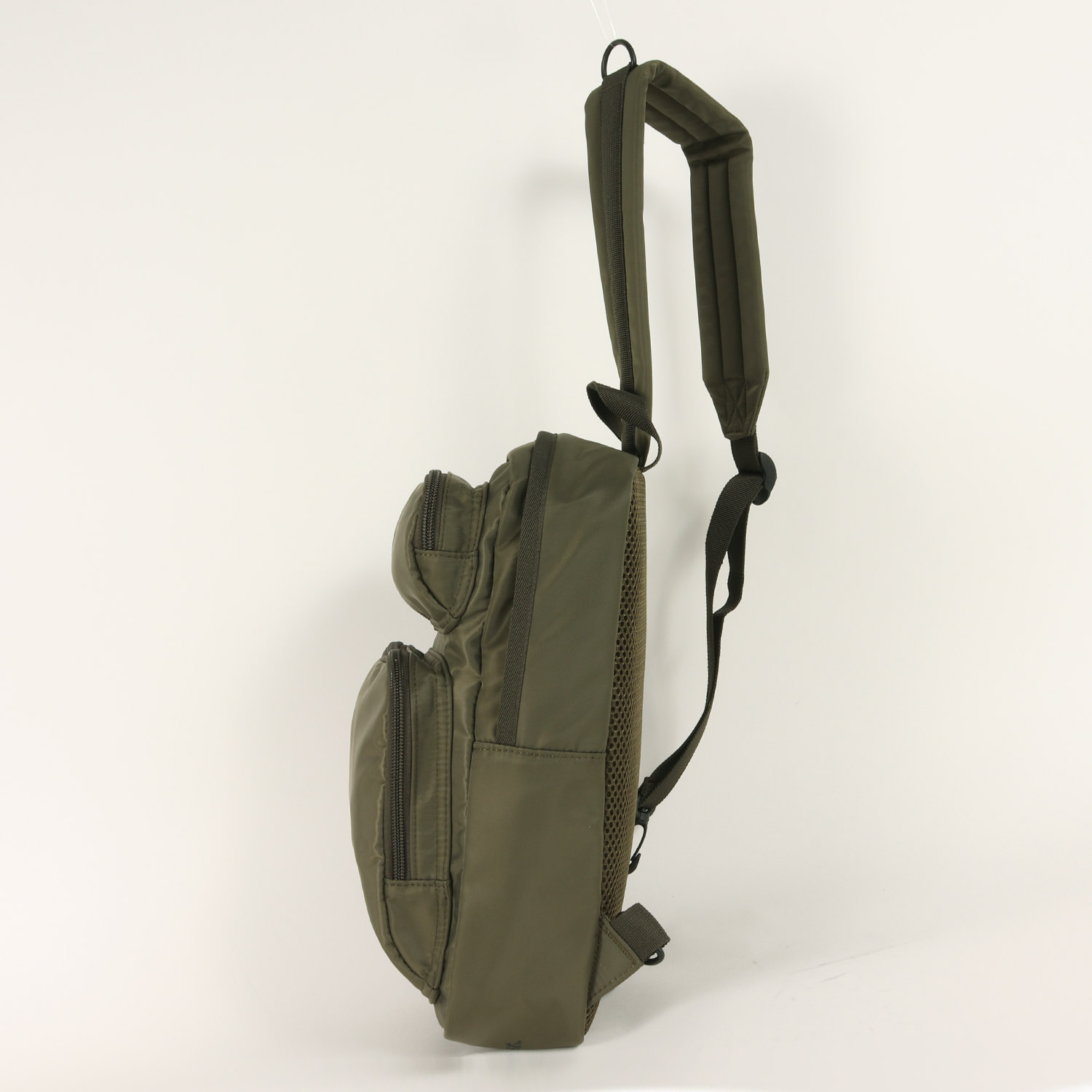 楽天市場】HUMAN MADE ヒューマンメイド 24SS ナイロン ワンショルダー