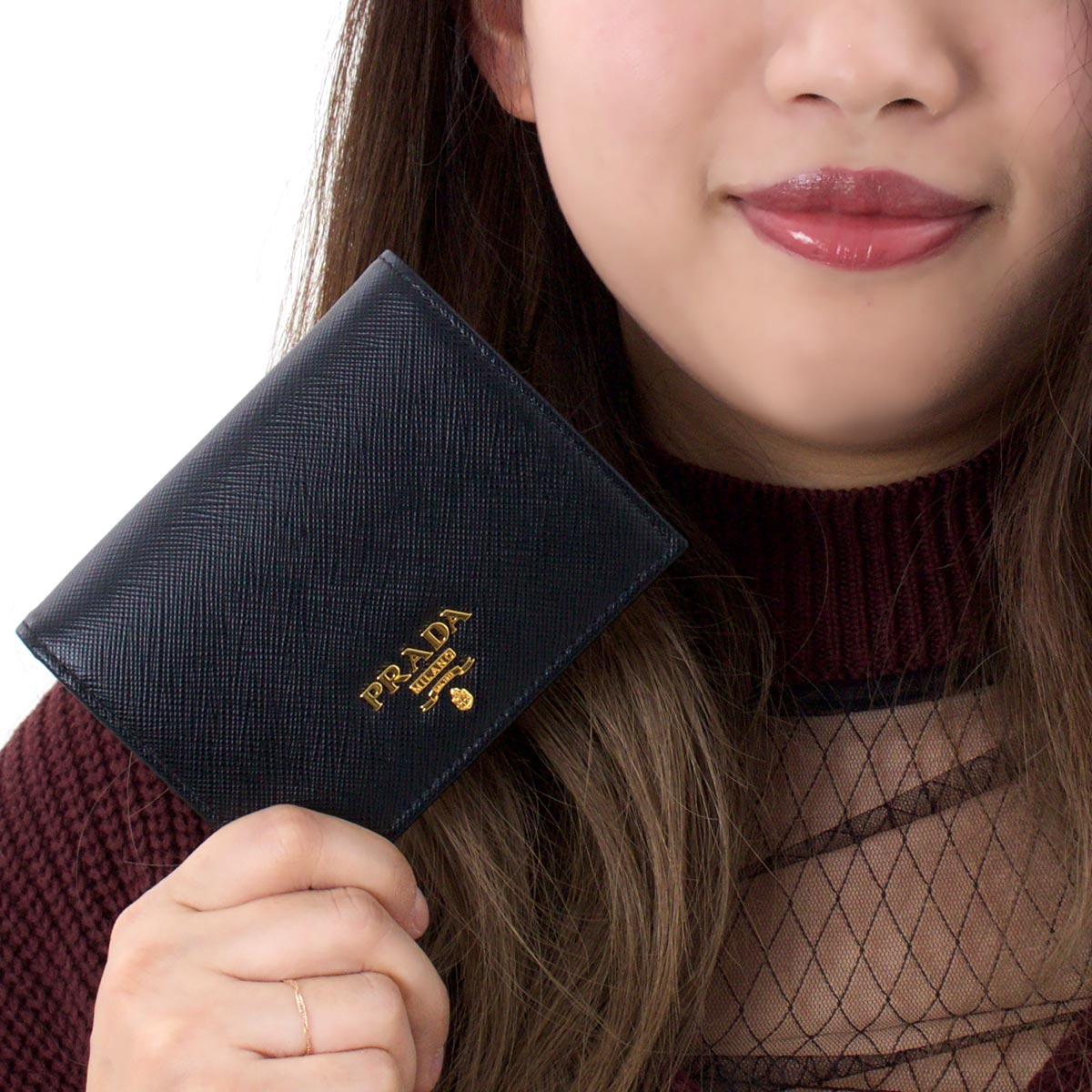 楽天市場】プラダ 二つ折り財布 財布 レディース サフィアーノ メタル