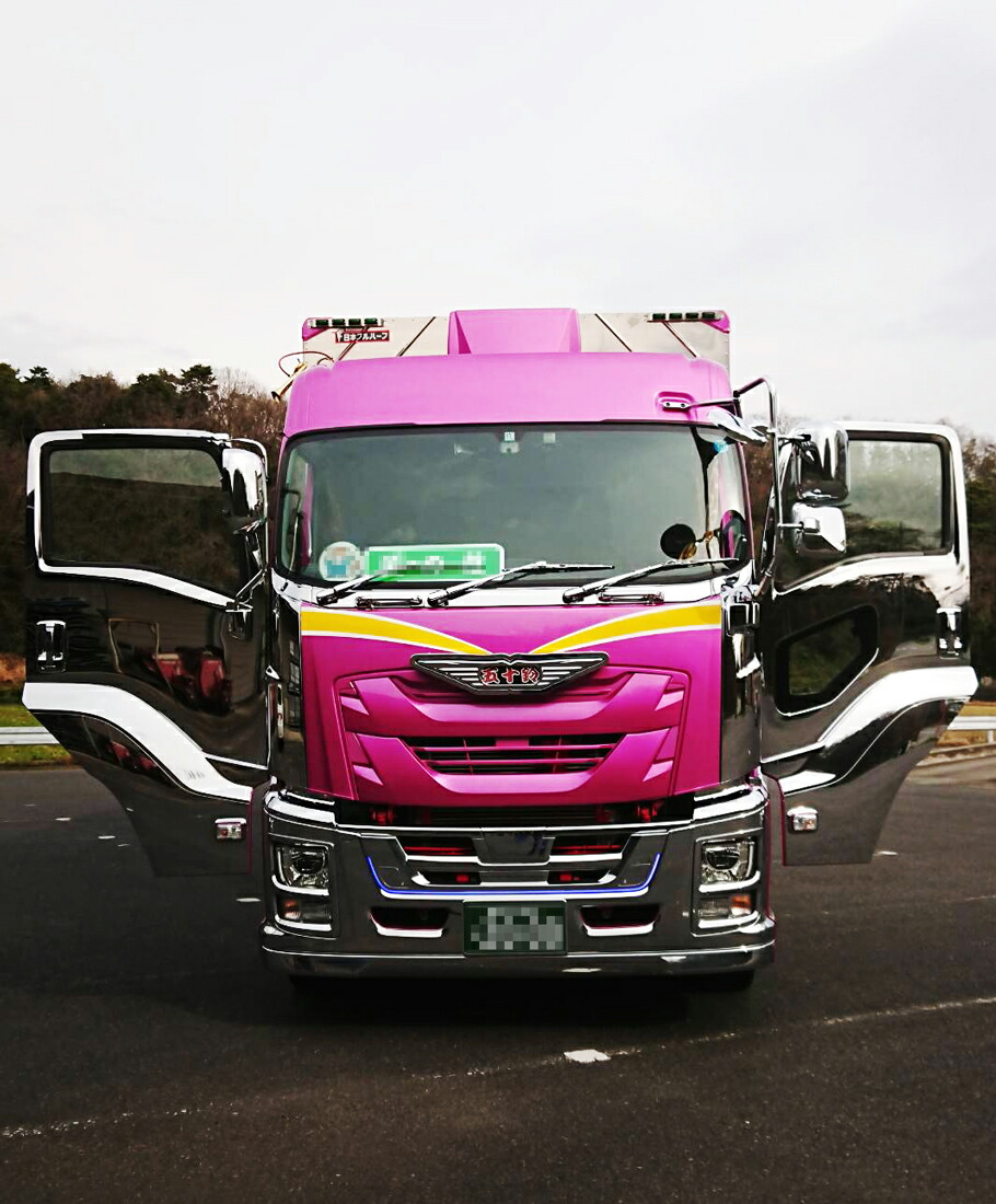 楽天市場】【予約商品】ISUZU ファイブスターギガ ドアパネル 左右