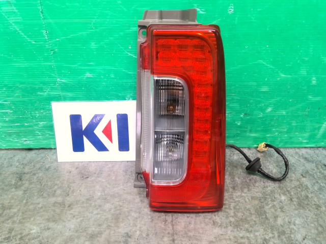 楽天市場】タント la600s テールランプ右の通販