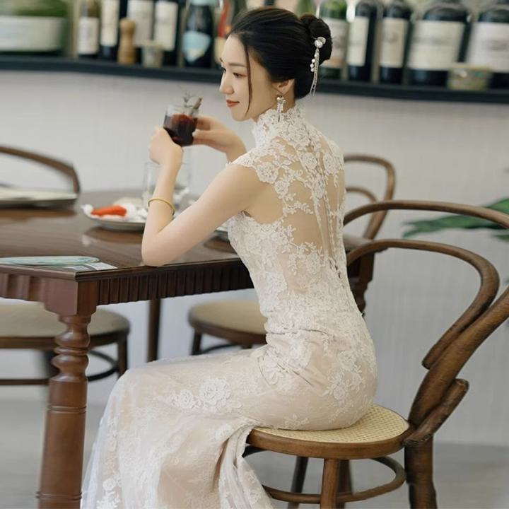 楽天市場】ウエディングドレス【着後レビュー特典】 クラシカルな印象