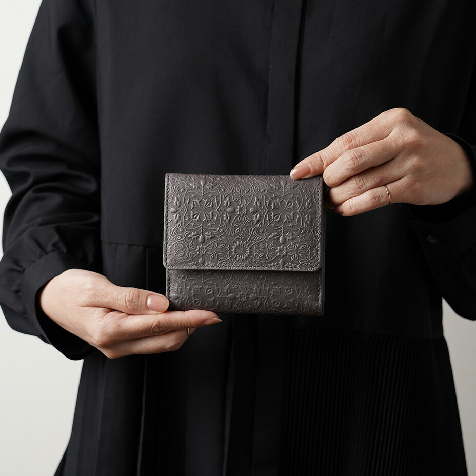 楽天市場】【 HIRAMEKI. 公式 】二つ折り財布 本革 日本製 高評価