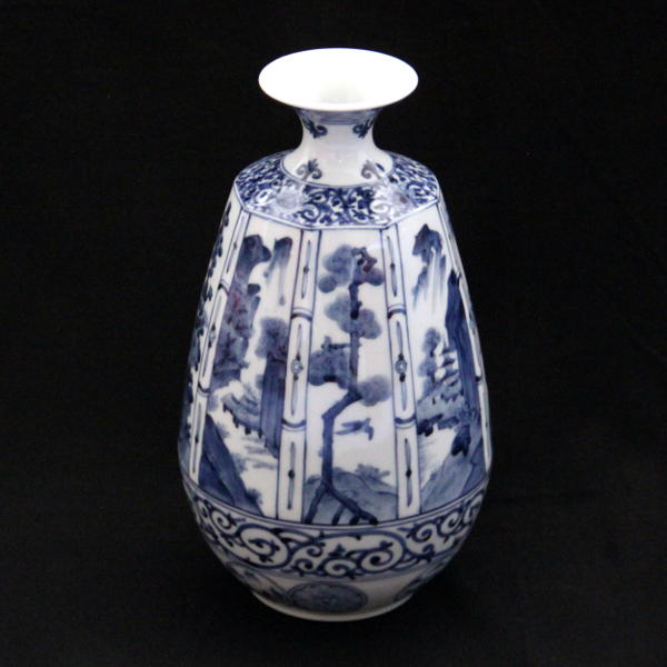 楽天市場】山本長左【宮内庁御用達】九谷焼8号八角花瓶 青華吉祥文