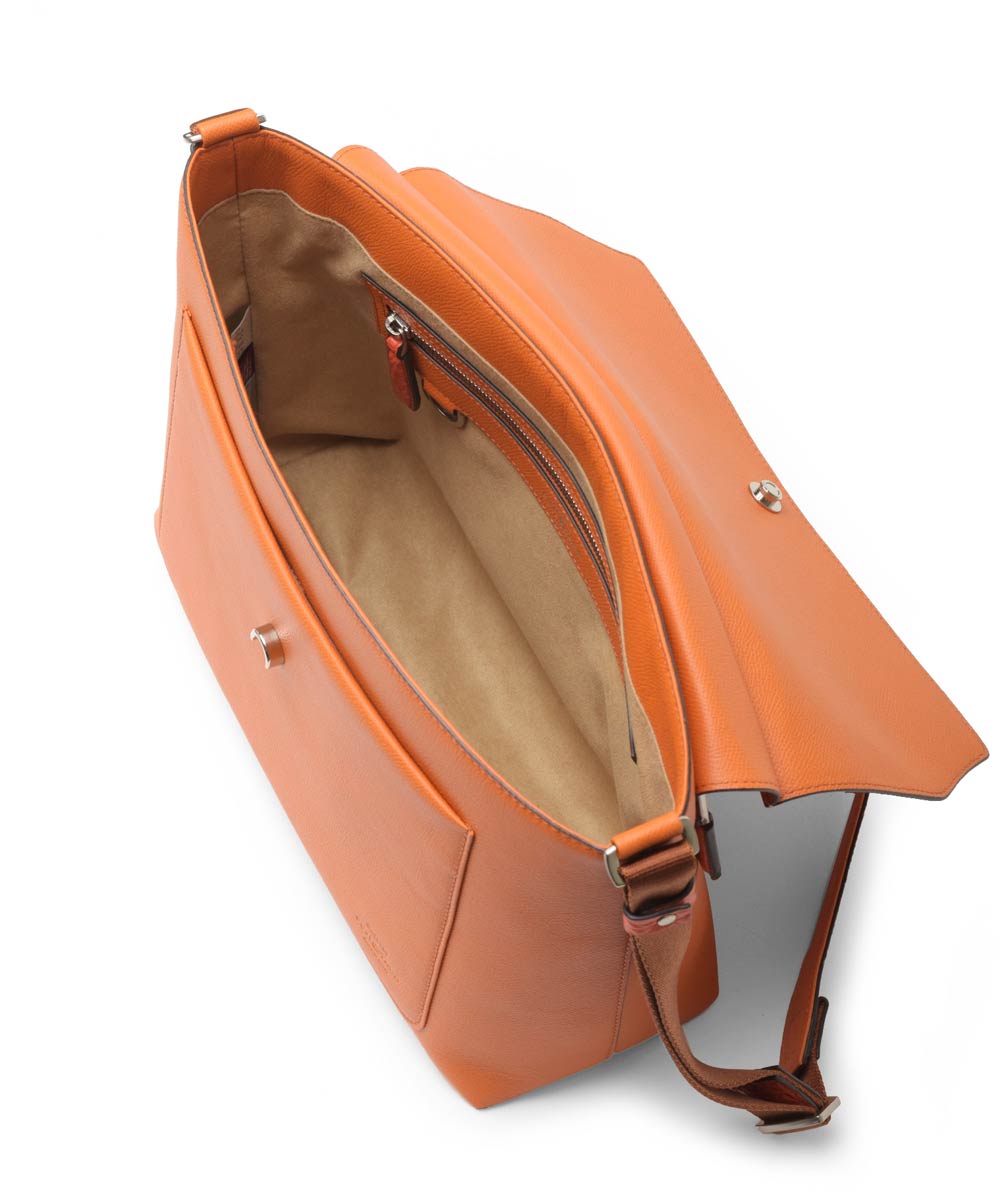 楽天市場】FUJITAKA GALLERY レザーショルダーバッグ A4 (WAPROLUX