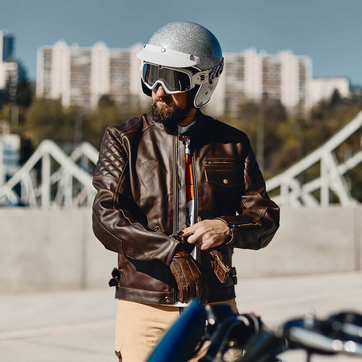 楽天市場】【正規総代理店】エイジオブグローリー キングピン ブラウン