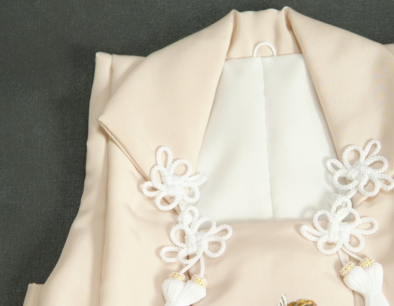 楽天市場】七五三 3歳 着物 男の子 絹100％ 正絹 被布単品 ベージュ 虎