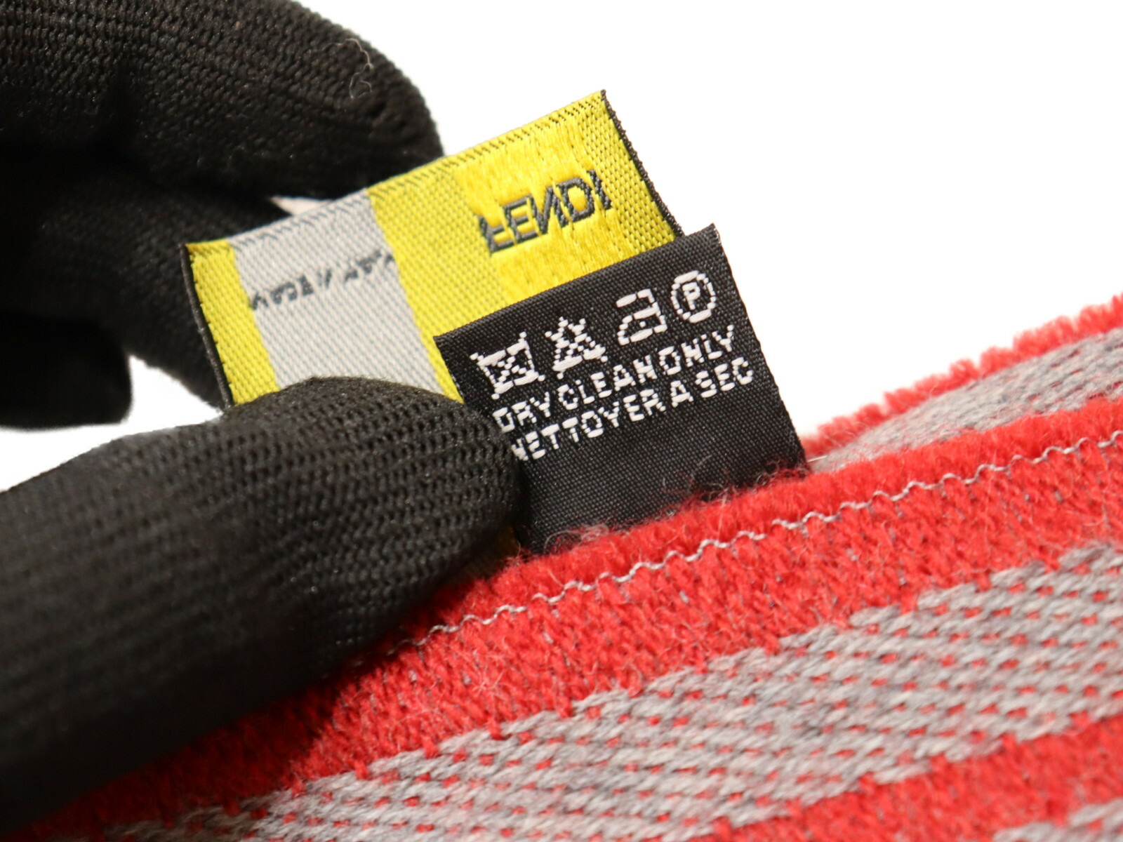 楽天市場】FENDI フェンディ FF柄ストライプマフラー ウール100