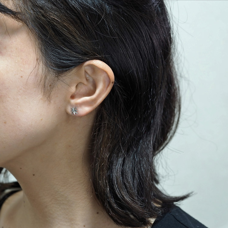 楽天市場】K10 スター ピアス YG/WG全2色 スタッド 10金 ゴールド