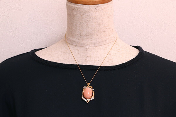 楽天市場】やさしいサーモンピンク サンゴ 珊瑚 ペンダントトップ