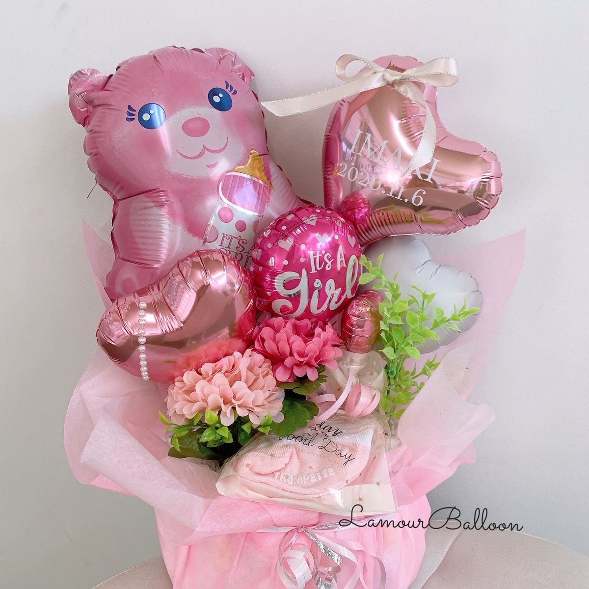 楽天市場】おむつケーキ 出産祝い バルーン オムツ ギフト 靴下付き