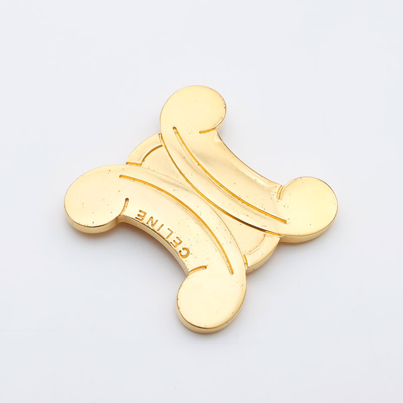 楽天市場】【最大15%OFF】セリーヌ CELINE トリンオフ ロゴ ブローチ